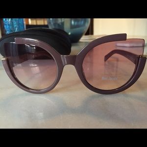 Marc Jacobs women shades